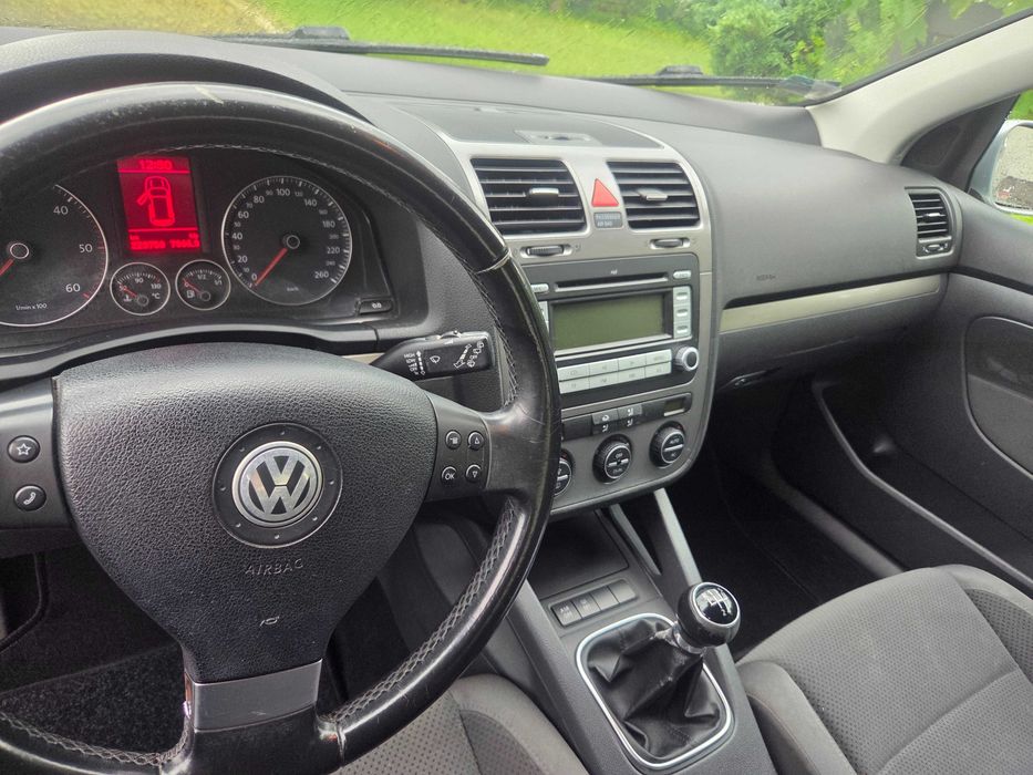 Volkswagen Golf V 2008 rok Diesel
