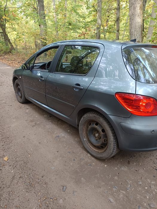 Peugeot 307