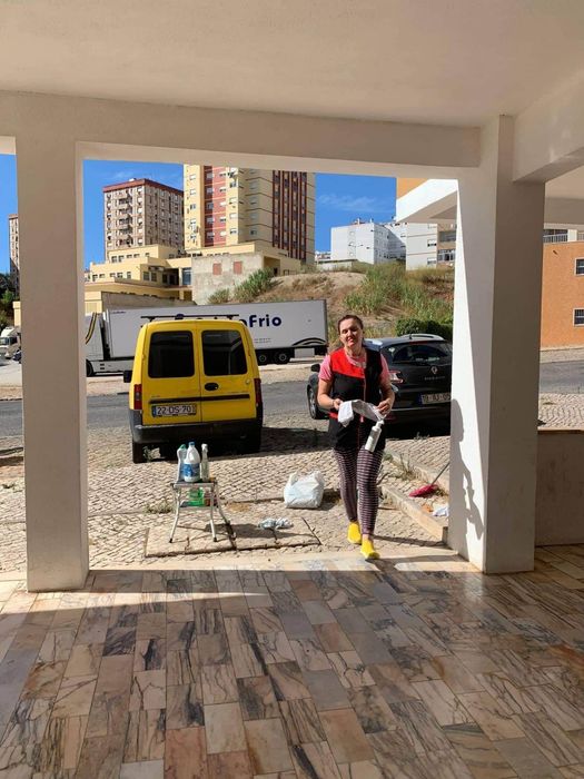 Limpeza condomínios , temos máquinas profissionais para limpeza de garagem.