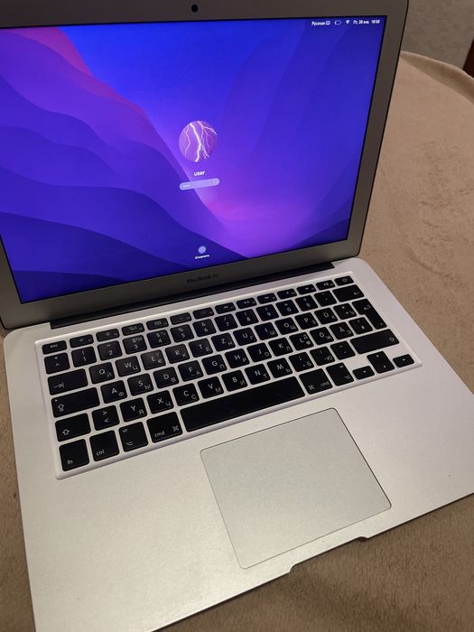Macbook Apple 2015 год