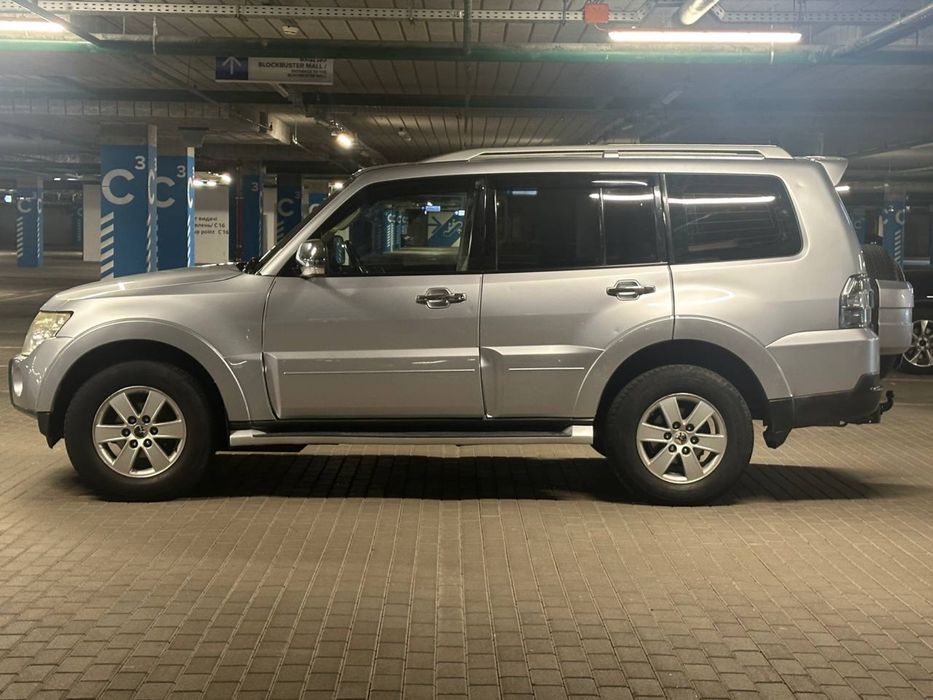 Mitsubishi Pajero 2007 VIN JMYLRV93W7J718360 фото оголошення 5 з 8
