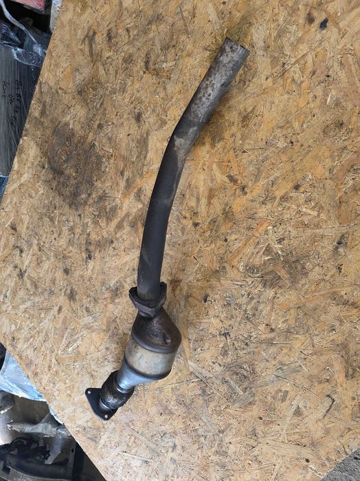 tłumik portki katalizator Audi a4 b6 02 rok 1.9 tdi 130 AWX  Komplet