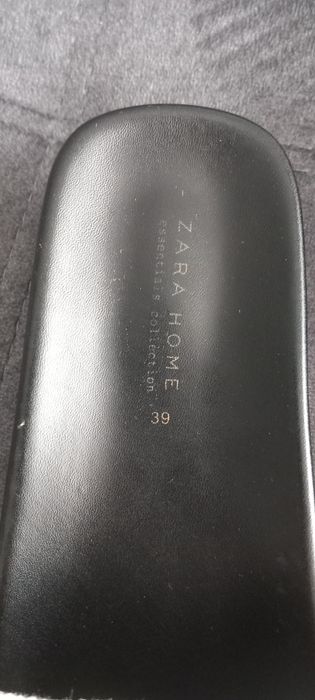 Chinelos Zara Home Tam 39  ( portes incluídos)