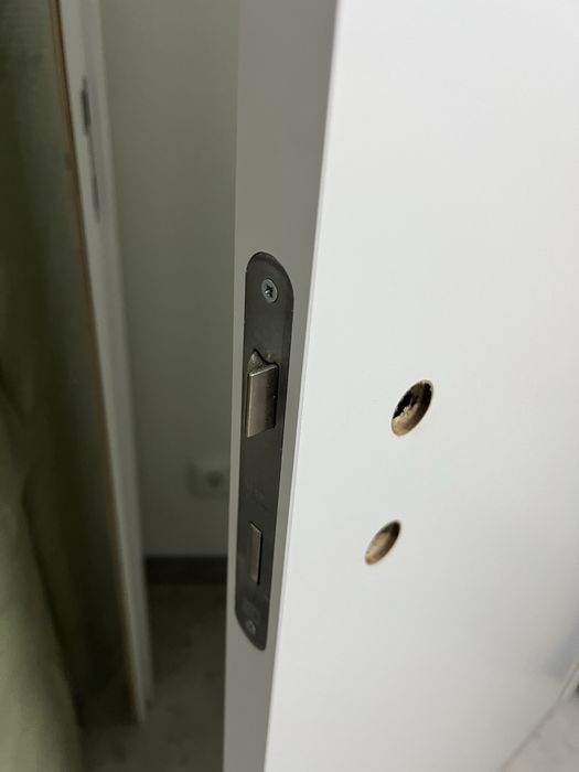 3 portas interiores novas — completas e por montar