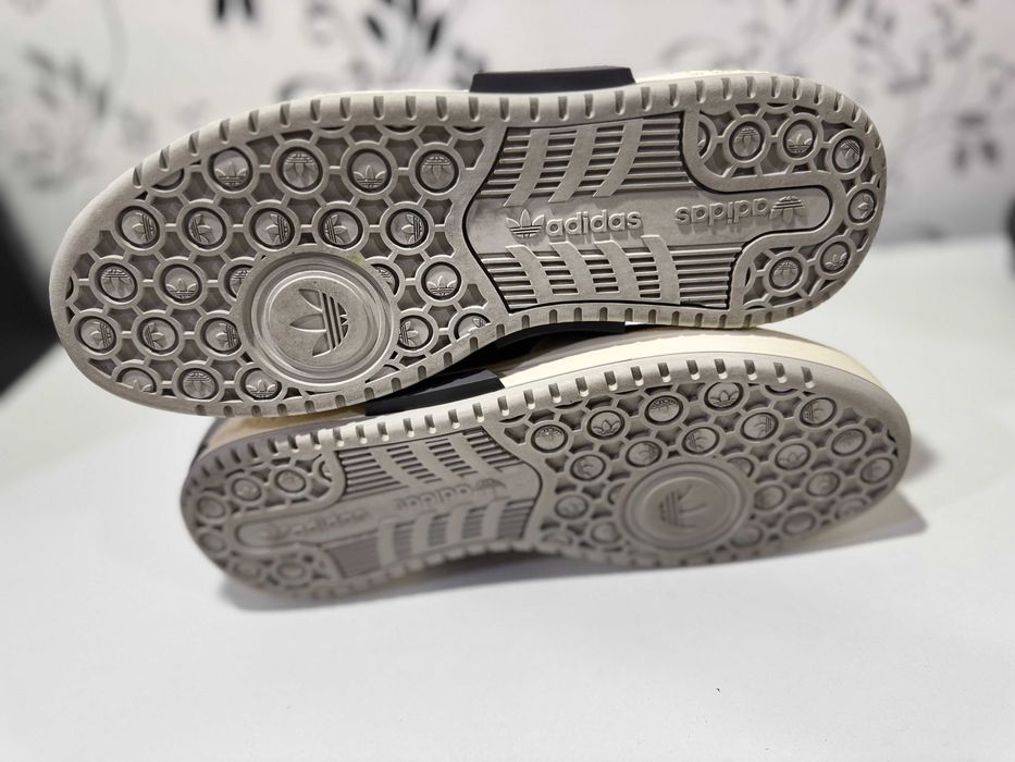 Кросівки Adidas Forum Mod Low Shoes ig3761, 41.5р