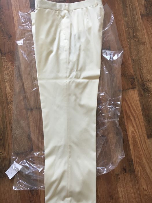 Пошитый на заказ свадебный костюм