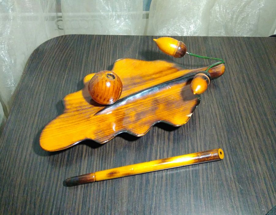 Підставка для ручки пера і ручка дерево дубовый листок ссср