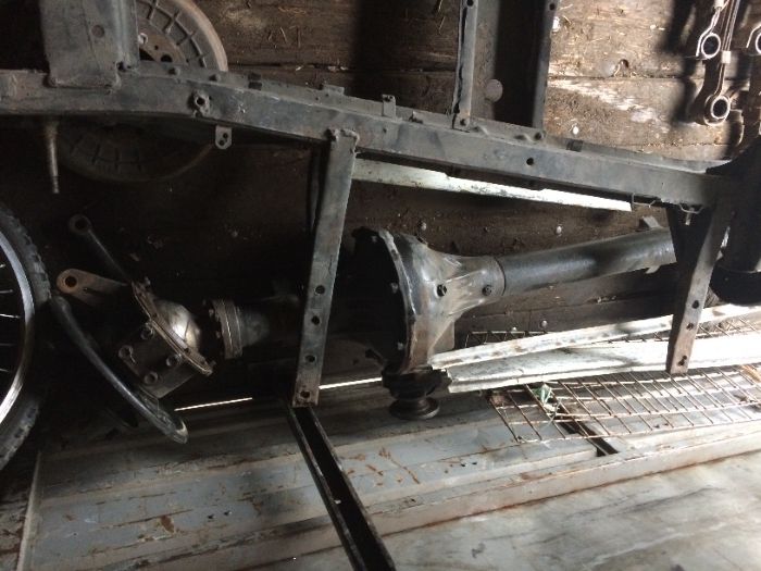 ГАЗ 69 шасси,рама,мосты,ресоры,стремянки,серьги,кпп,рк,повор кулаки