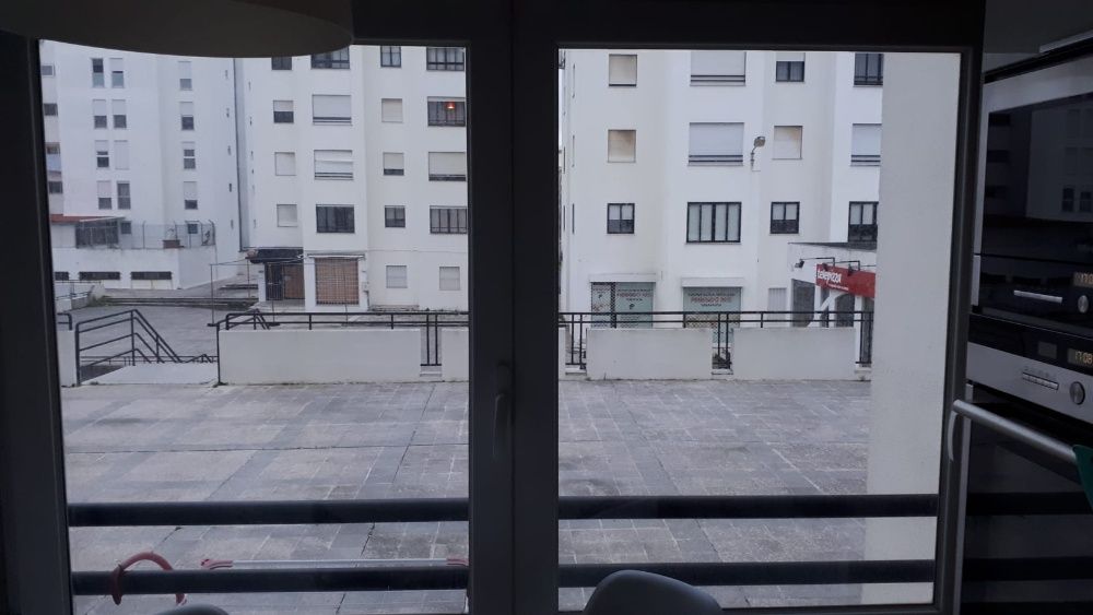 Janelas Oscilo Batentes