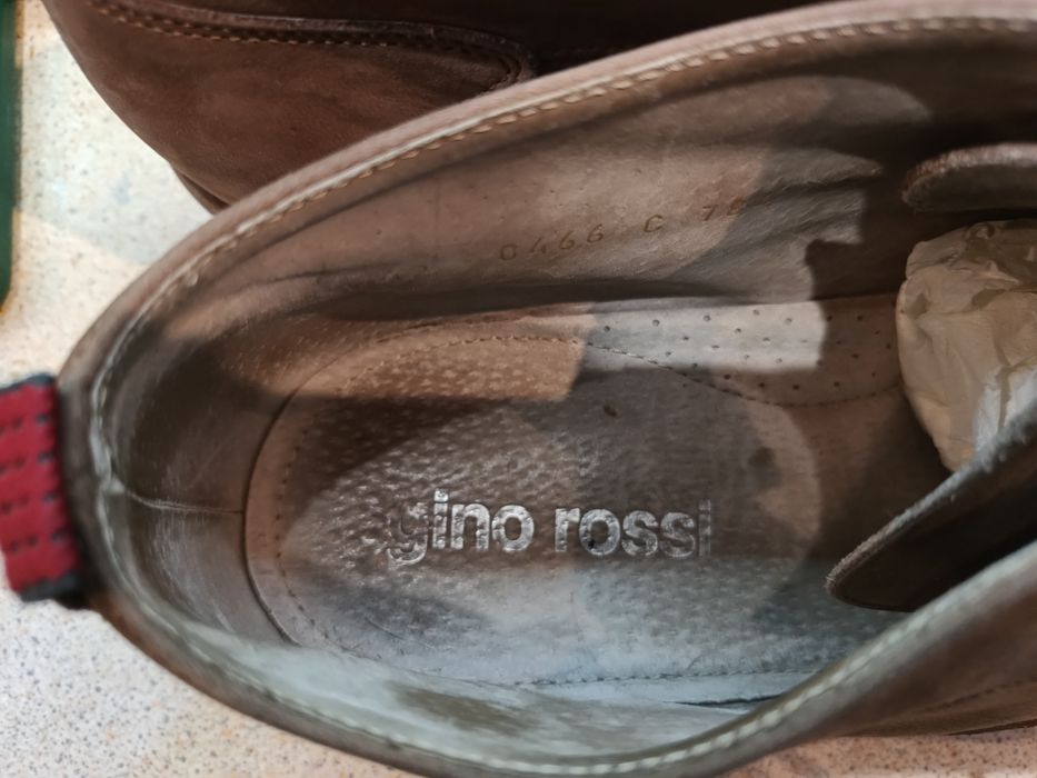 Buty męskie Gino Rossi w rozmiarze 42.