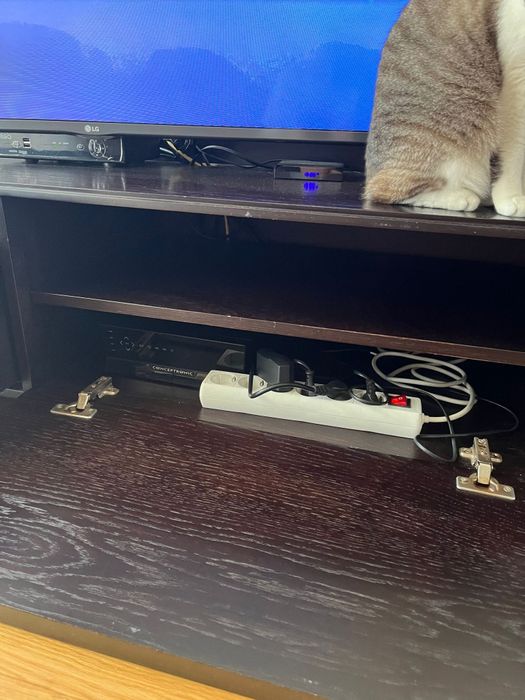 Móvel para TV e multimédia