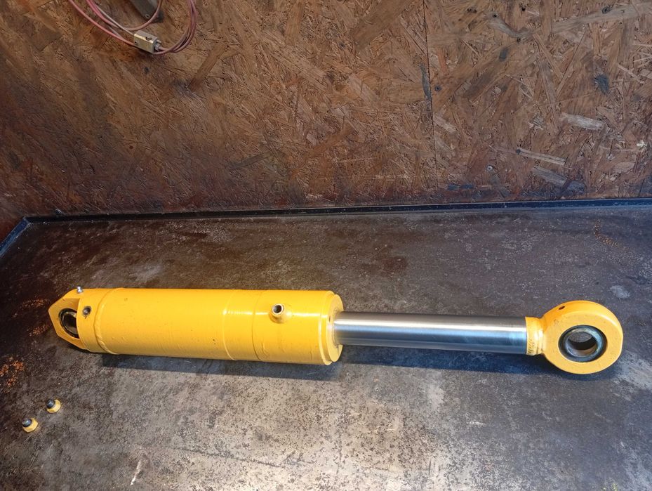 Siłownik hydrauliczny