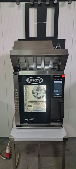 Пароконвектом Unox