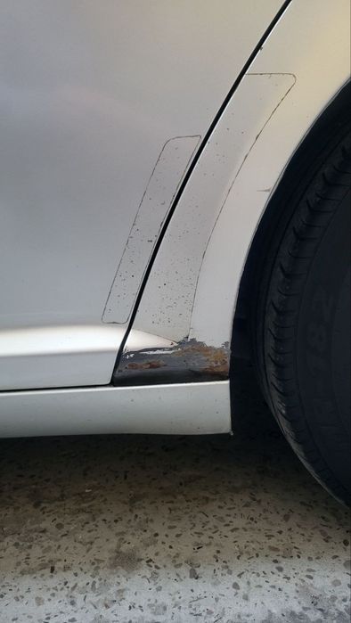 Продам тойота авенсіс