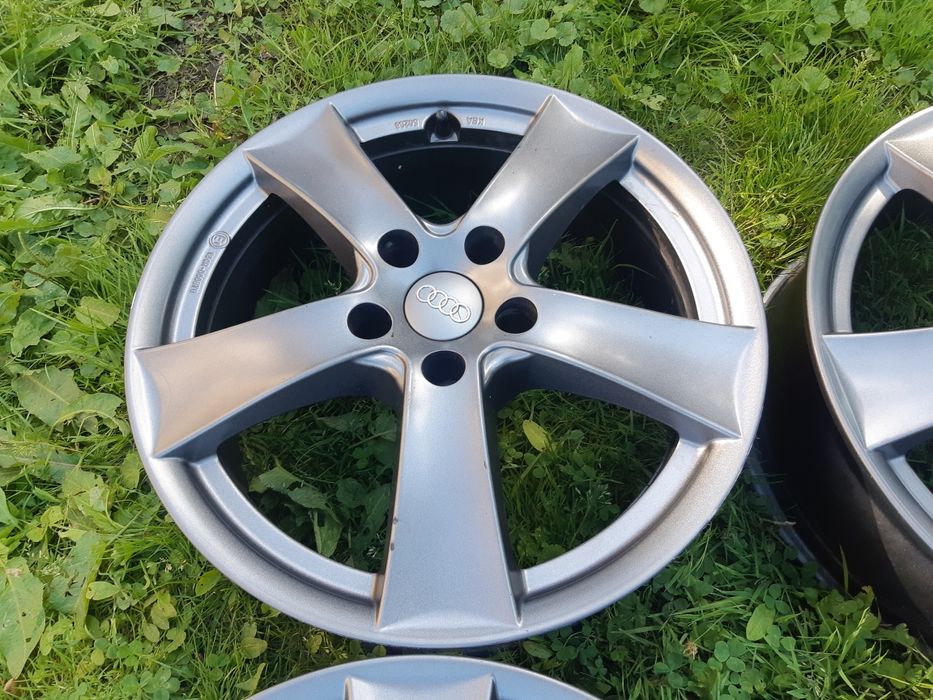 4 alufelgi audi 5x112 17" a4b8 a6c7 Q3 Q5