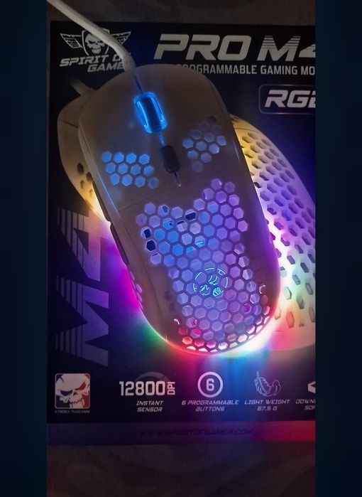 Rato Gaming Spirit of Gamer Pro-M4 - Artic
Windows XP ou superior

Tecnologia Sensor
Óptico

Resolução Óptica
12800 dpi