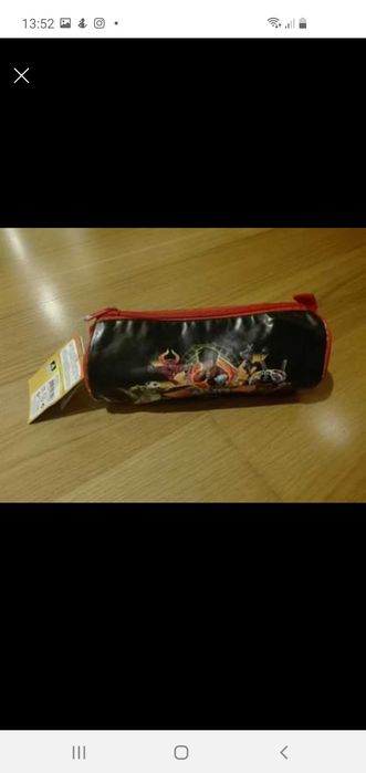 Mochila+Estojo Angry Birds/Invizimals