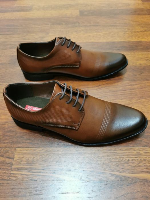 Eleganckie Wizytowe Buty Męskie Badoxx Br