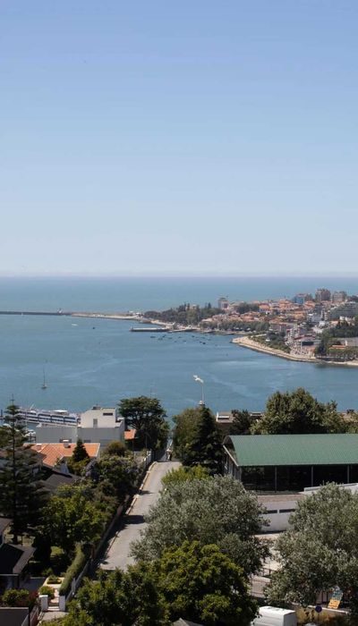 Lindo Apartamento Novo ao Metro Gaia Porto Shopping Garagem Varanda Oportunidade