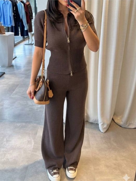 Костюм жіночий машинна вязка