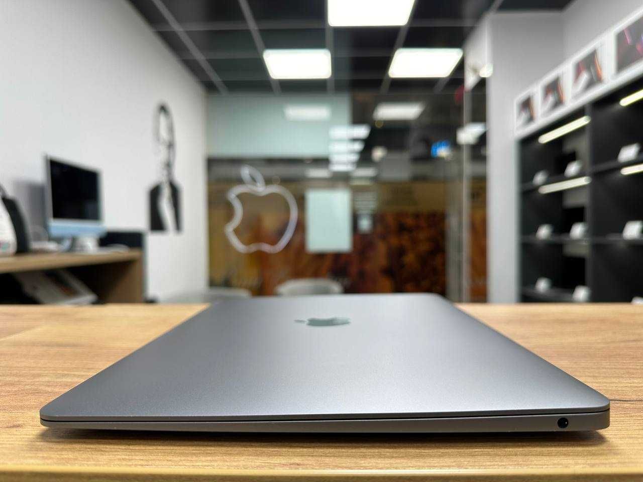 M1|8|256 Macbook Air М1 2020 Ідеальний стан Гарантія! Макбук 79 циклів ...