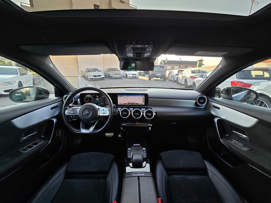 MERCEDES-BENZ A250E W177 AMG 1.3 218CV EQ POWER 8G-DTC "FULL EXTRAS" IVA DEDUTÍVEL