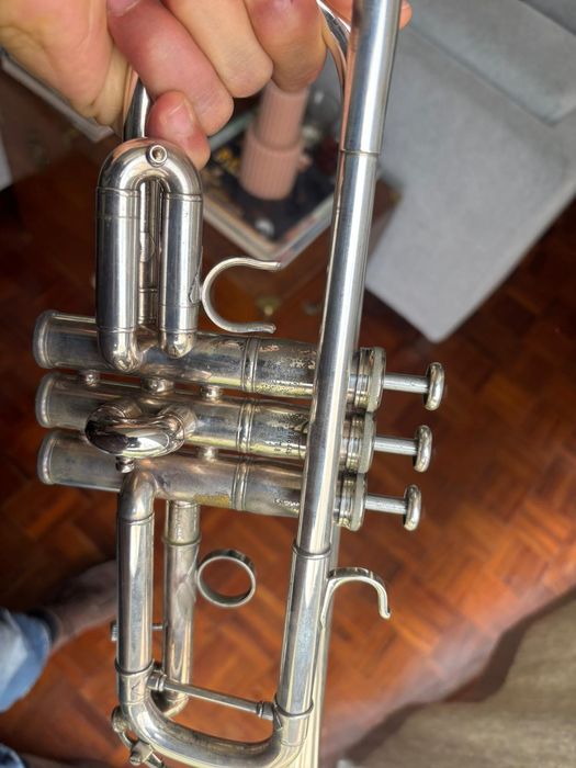 Trompete em dó yamaha