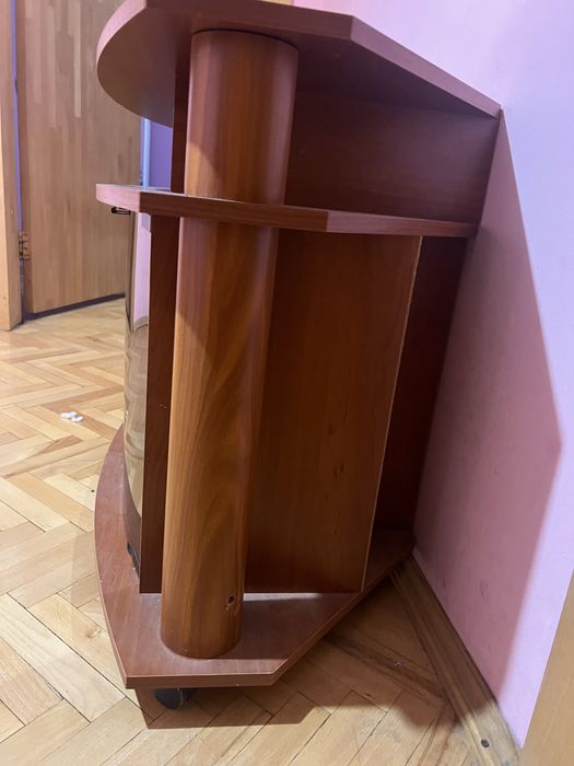 Тумбочка для телевізора