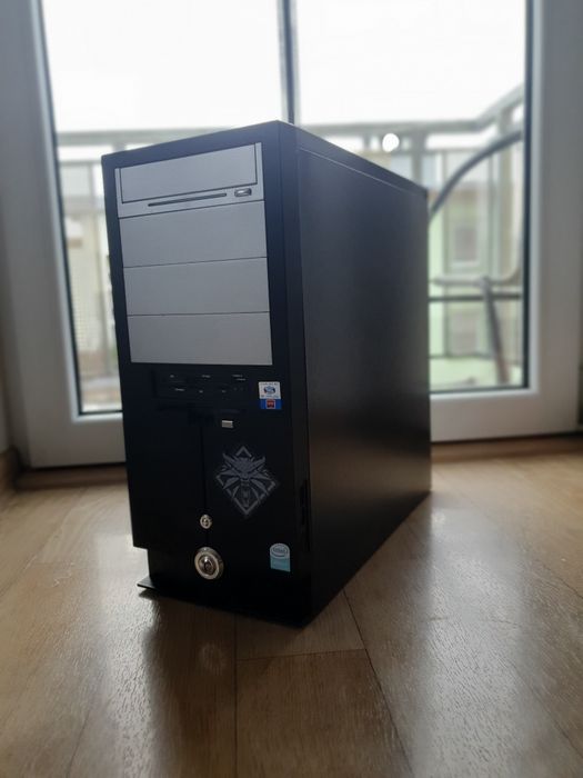 Komputer stacjonarny