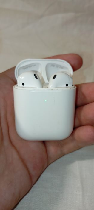 Навушники airpods
