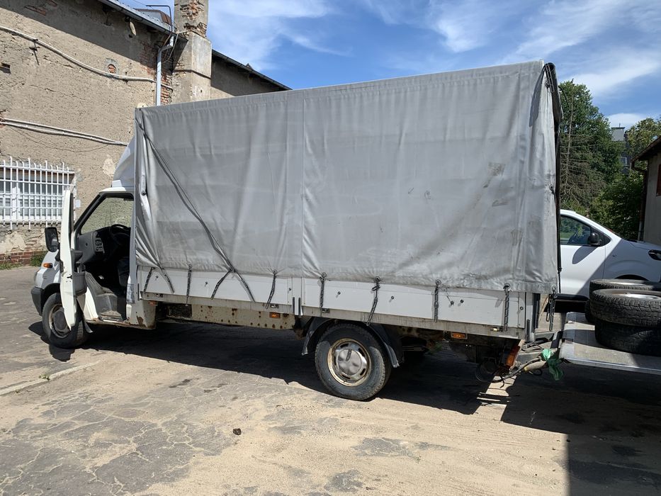 Ford Transit 2.4 350EF, plandeka z windą,