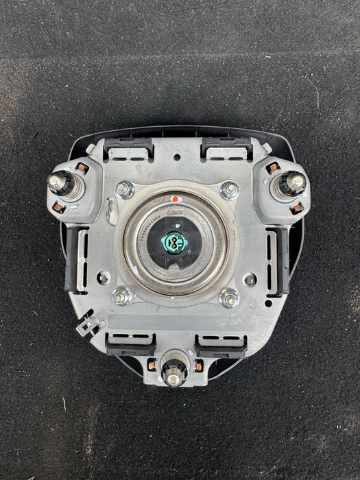 Подушка в руль Toyota Camry 70 2018-25р АИРБЕГ