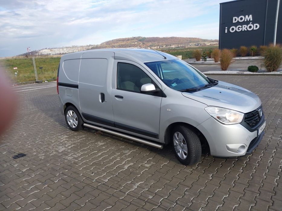 Dacia Dokker  Dacia Dokker 1.5 90KM, FURGON, bogate wyposażenie