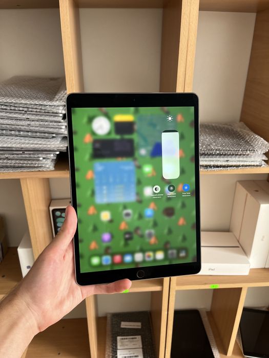 ipad pro 105 512 - купити планшети - Ціна на OLX.ua