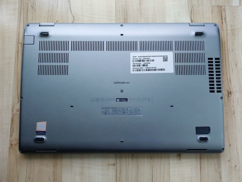 Dell latitude 5511  i7-10850H/16GB/512SSD/FHD/Nvidia MX 250/Win 11/