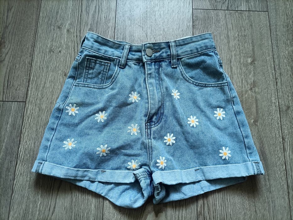 Spodenki damskie jeansowe