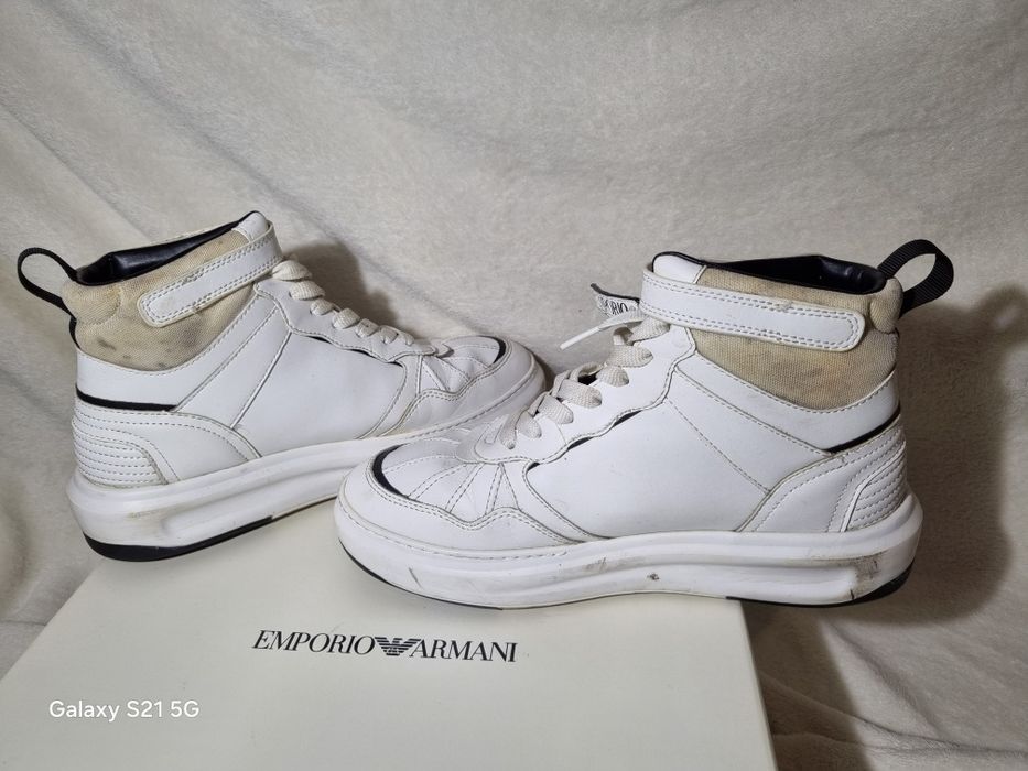 Emporio Armani - sneakersy skórzane. Rozmiar 41. Model unisex