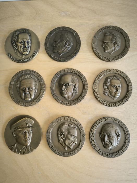 Medalhas de Bronze Ramalho Eanes/ Álvaro Cunhal/ Gen. Vasco Gonçalves