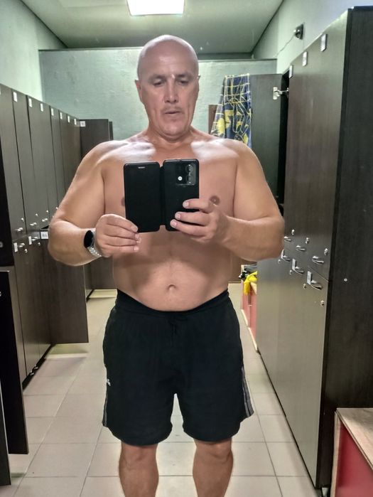 Пережнну авто з Європи і в Україну і навпаки