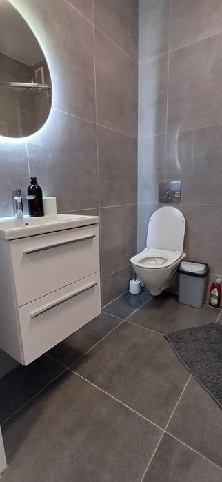 Kawalerka, mieszkanie, pokoje na doby,godziny. Parking,centrum