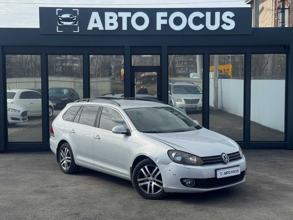 Volkswagen Golf 2012 1.6 Дизель МКПП