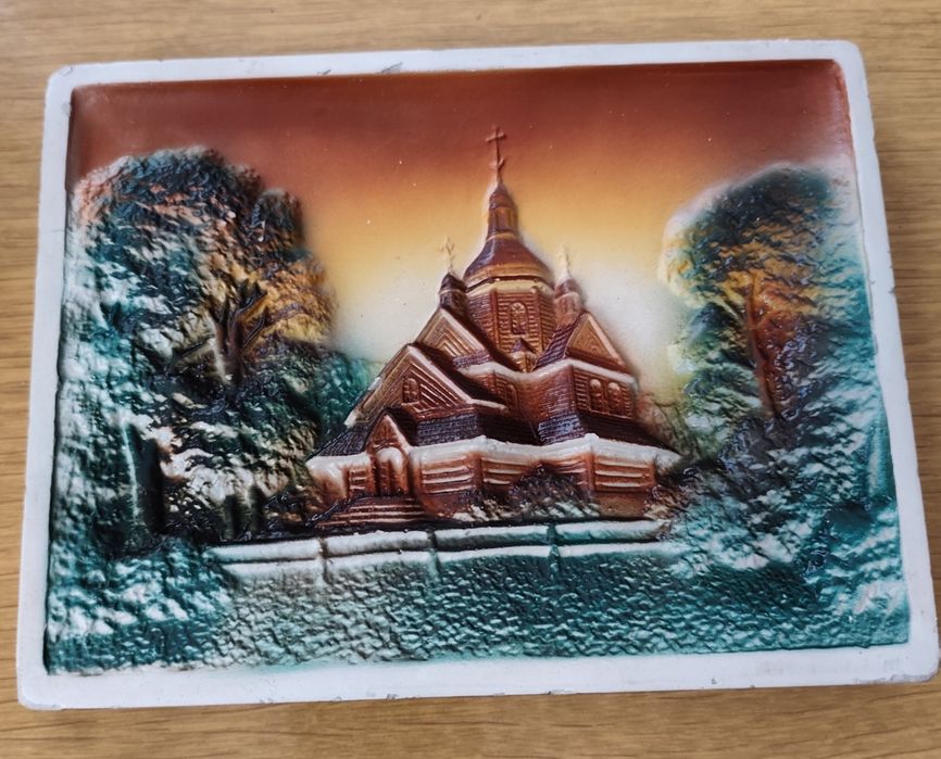 Kościół Wang w Karpaczu. Obrazek z gliny. PRL.