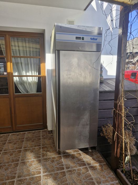 Lodowka gastronomiczna -uszkodzona