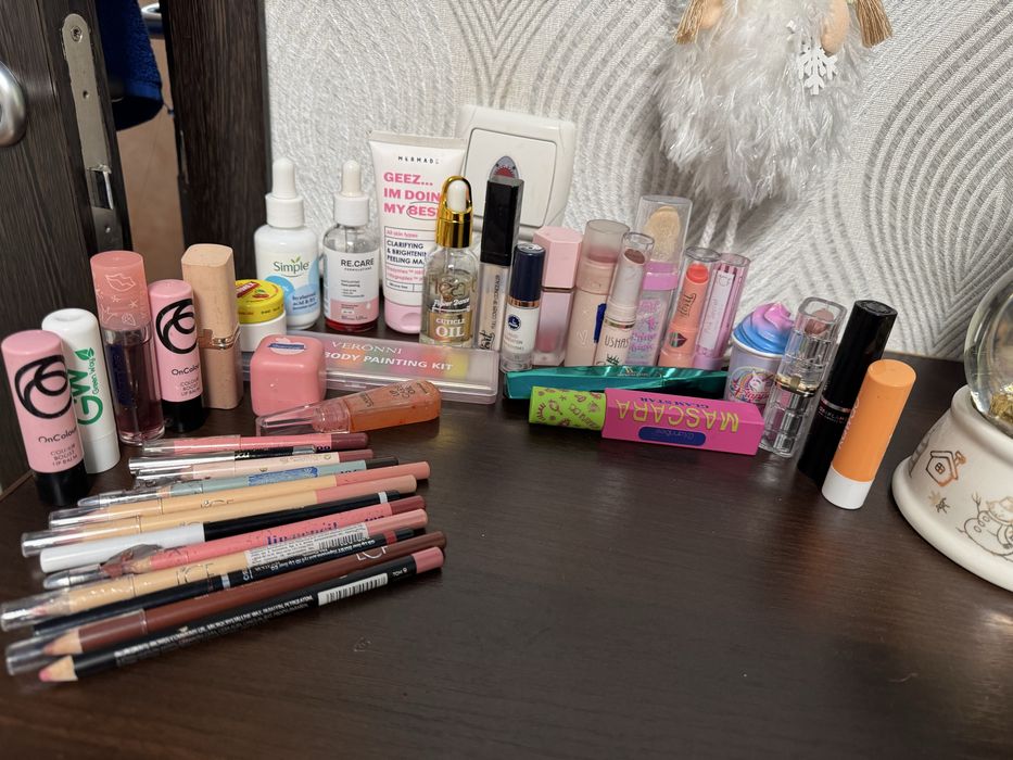 косметика- духи бу