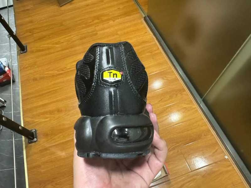 Nike Air Max TN Plus Black 36-45