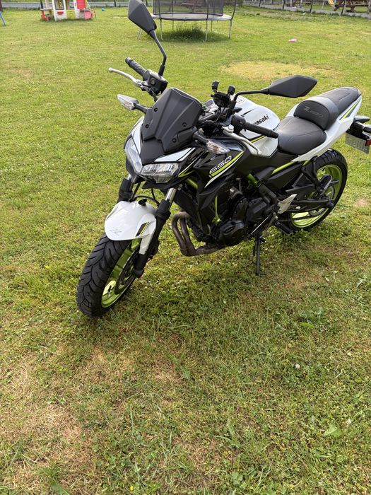 Kawasaki z650 2021 super stan