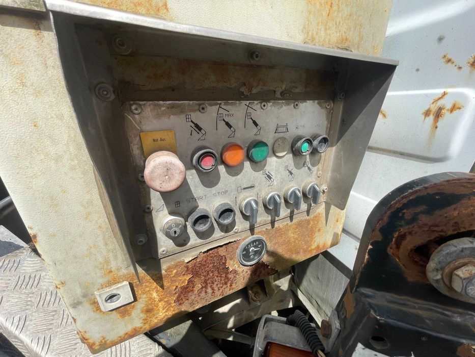 Podnośnik Koszowy Mercedes