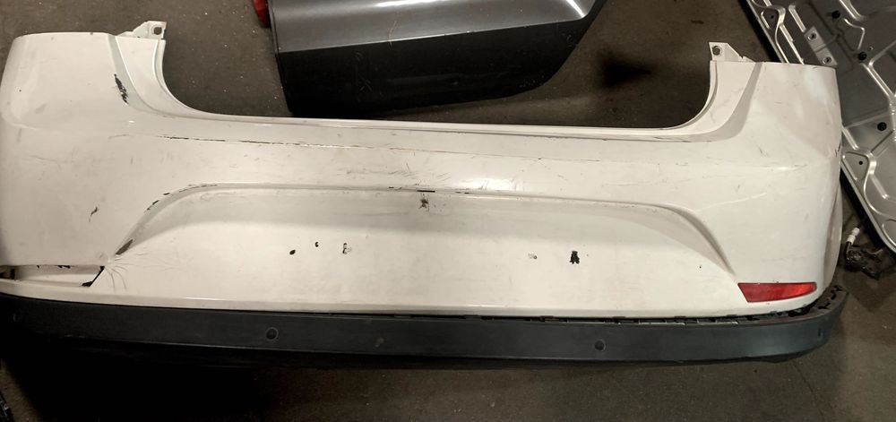 Parachoques Traseiro Seat Ibiza IV