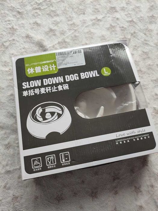 MISKA NA KARMĘ dla psów i kotów SPOWALNIAJĄCA JEDZENIE antypoślizgowa