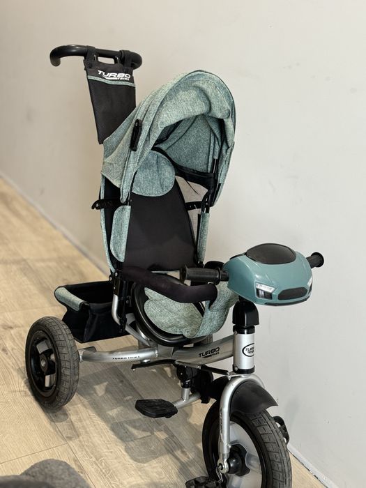 Дитячий триколісний велосипед